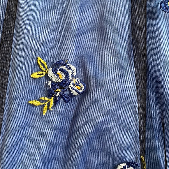 NWT LuLaRoe Lola Floral Embroidery Skirt in Black and Sapphire Blue - Picture 3 of 6